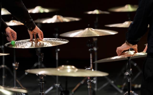 Ryoji Ikeda: 100 Cymbals (Sold out)