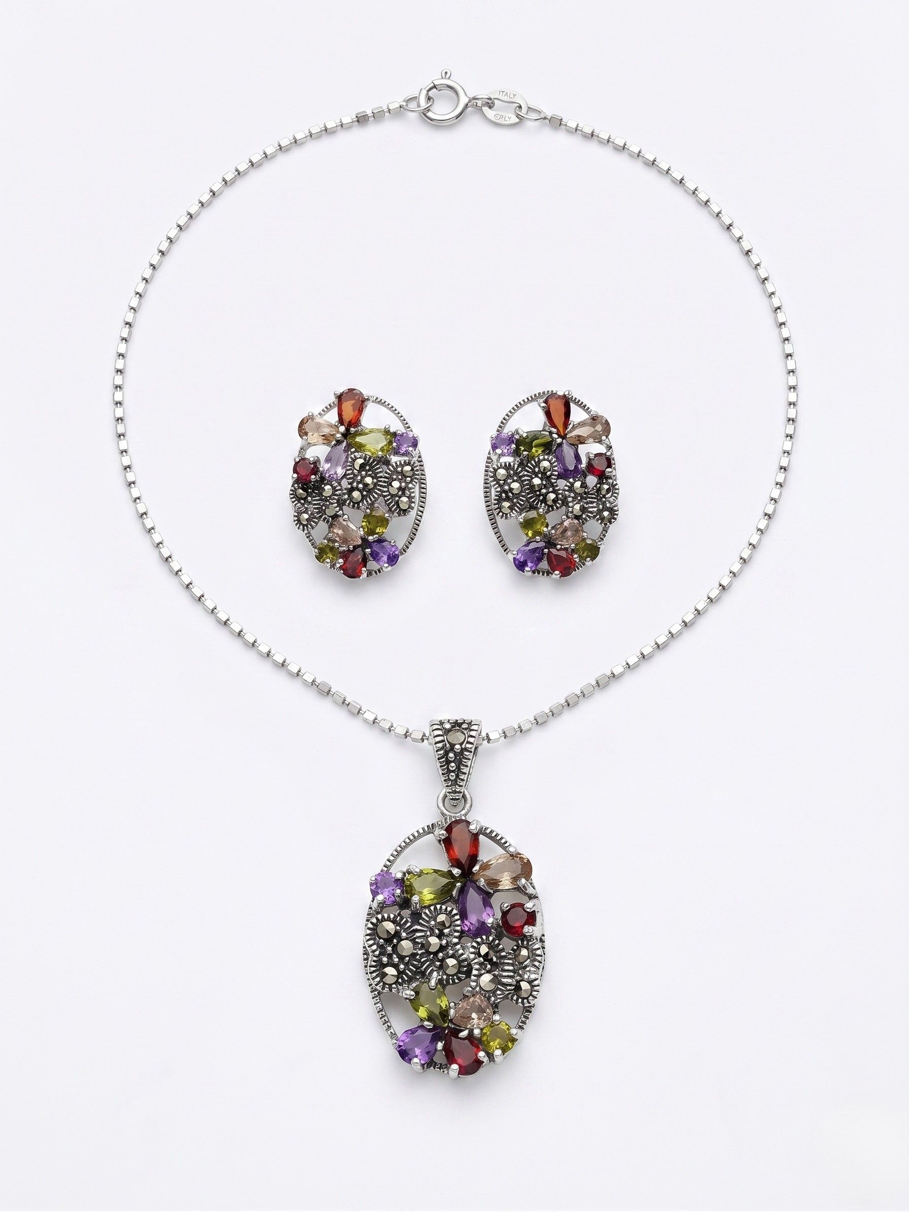Juego de Dije y Aretes Ovalados de Marquesita con Circonias Multicolor