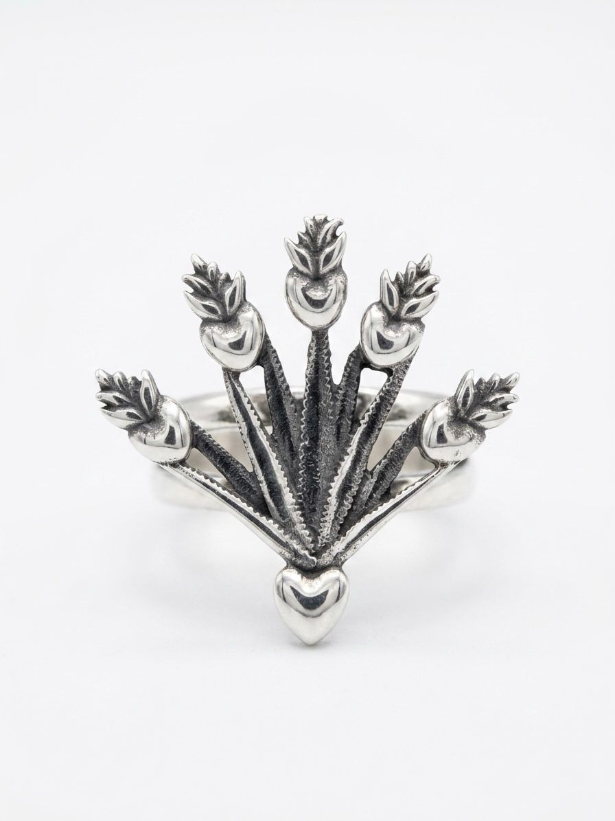 Anillo Ajustable "Amor a mi Tierra" de Plata Repujada