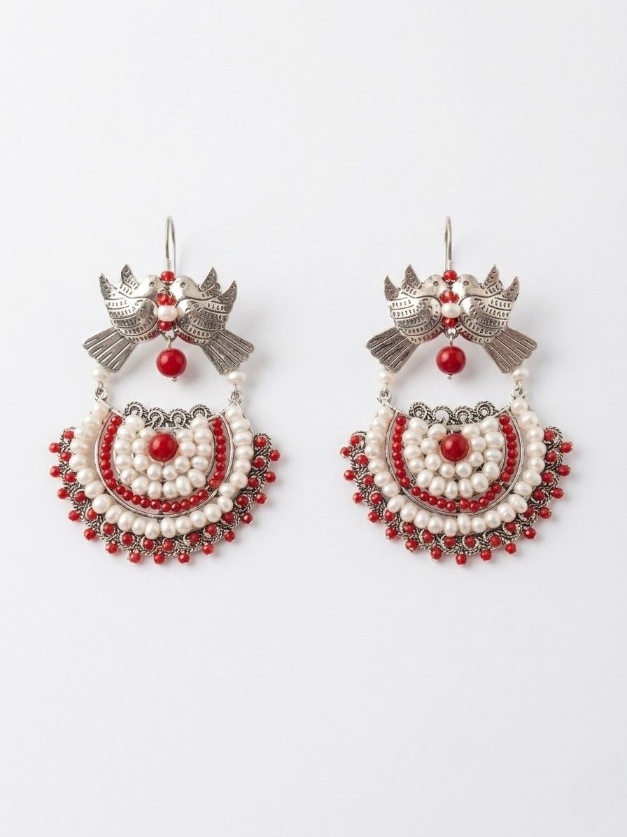 Aretes de Plata "Canasta de Pajaritos" con Tejido Mándala en Perla y Coral