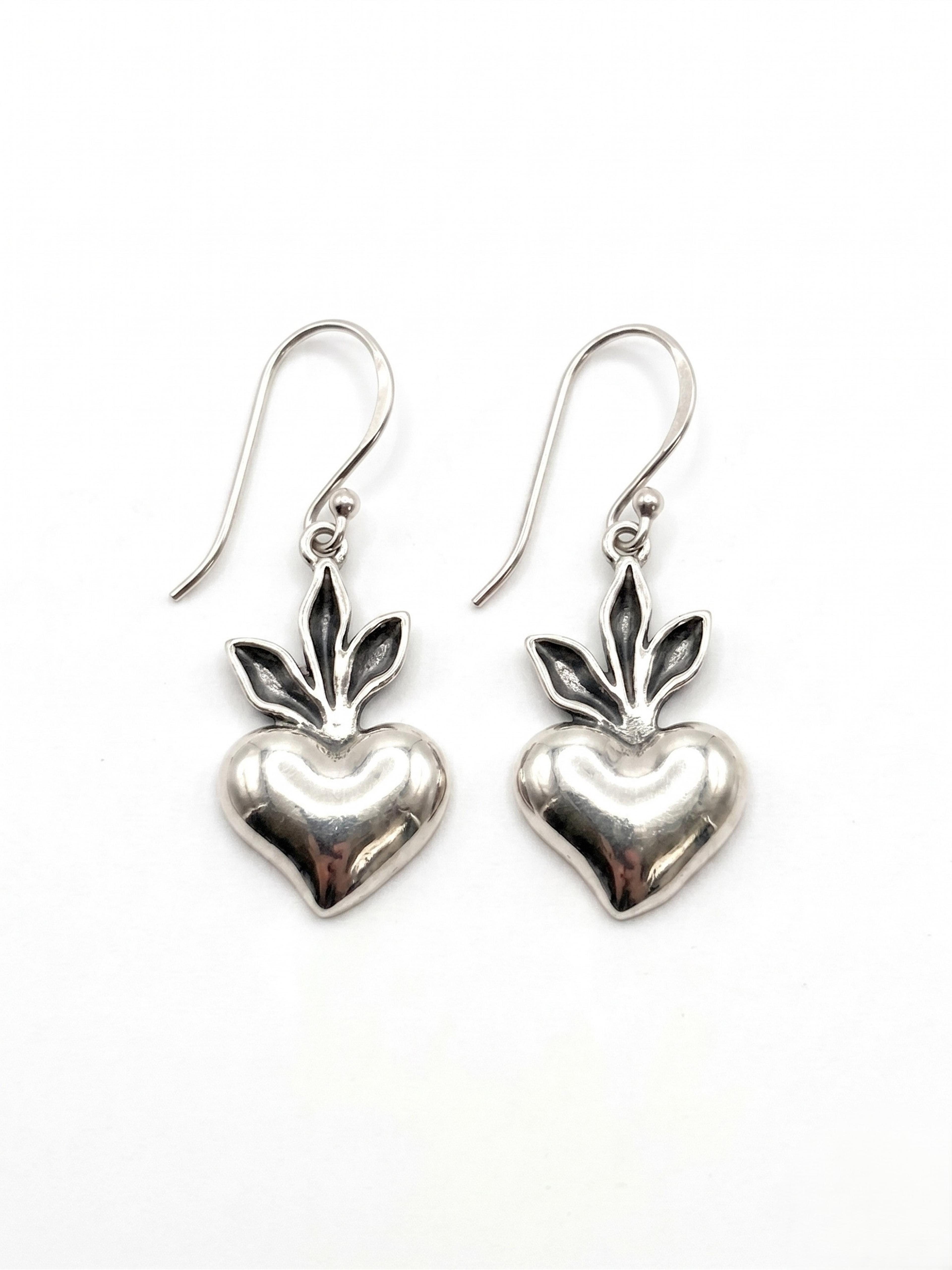 Juego de Gargantilla, Aretes y Anillo de Corazones en Plata Lisa - Imagen 2