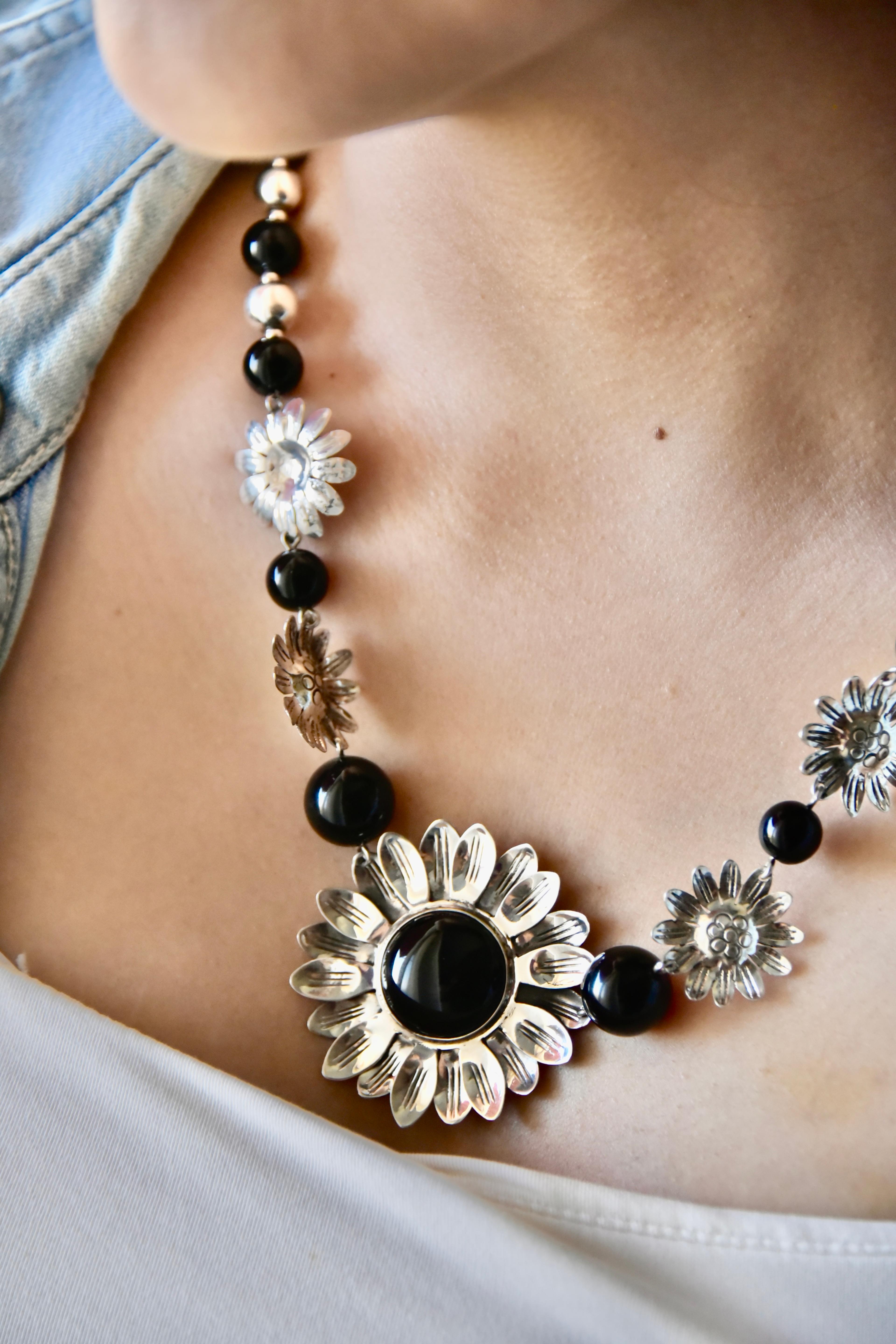 collar ónix y margarita