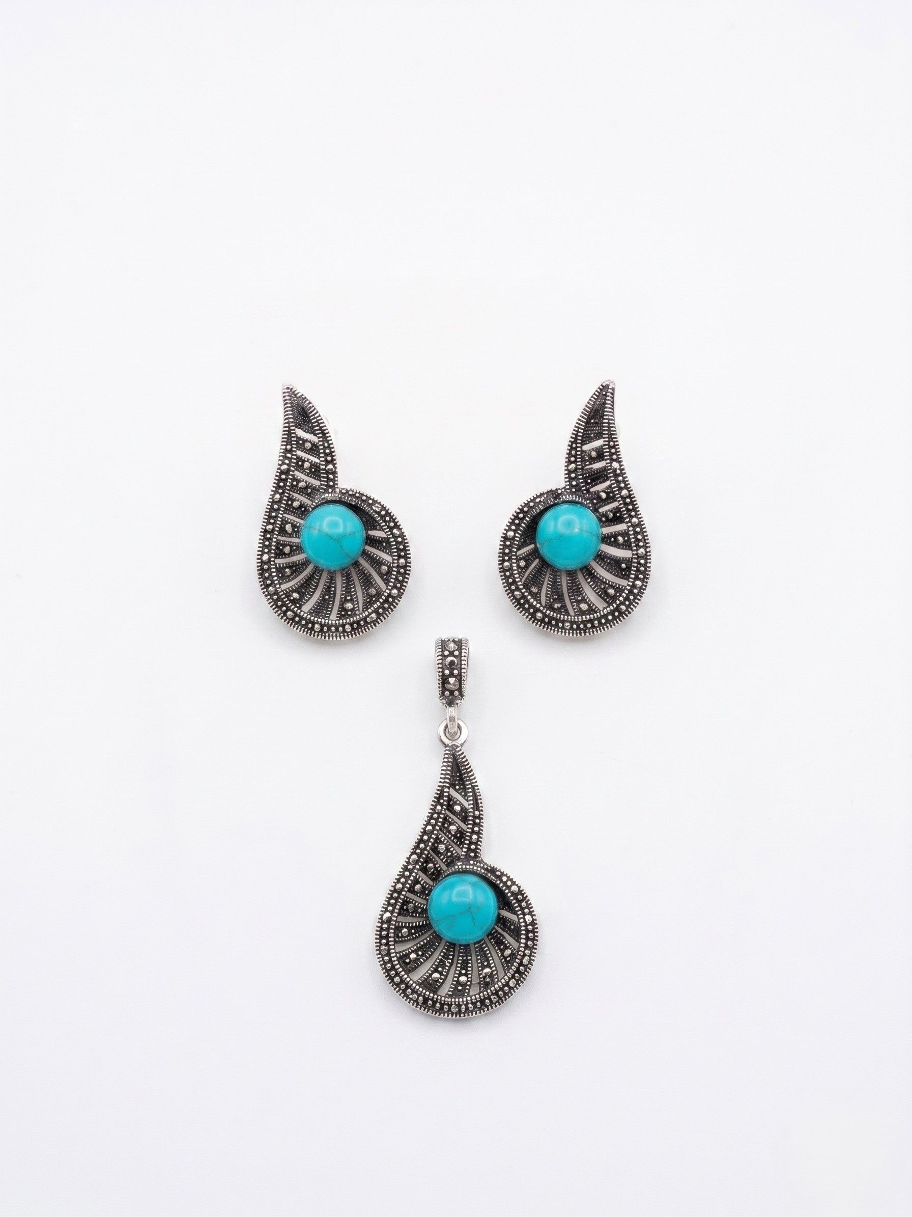 Juego de Dije y Aretes de Plata con Marquesita y Piedra Color Azul Turquesa
