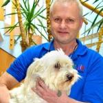 Dr. Christian Schwingshandl | Klinikleitung | Tierarzt - Neurologie, Cardiologie, Dermatologie, Augenheilkunde & Arthroskopie