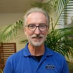 Dr. Robert Basika | Klinikleitung | Tierarzt | Weichteilchirurgie, Zahnmedizin, Frettchen