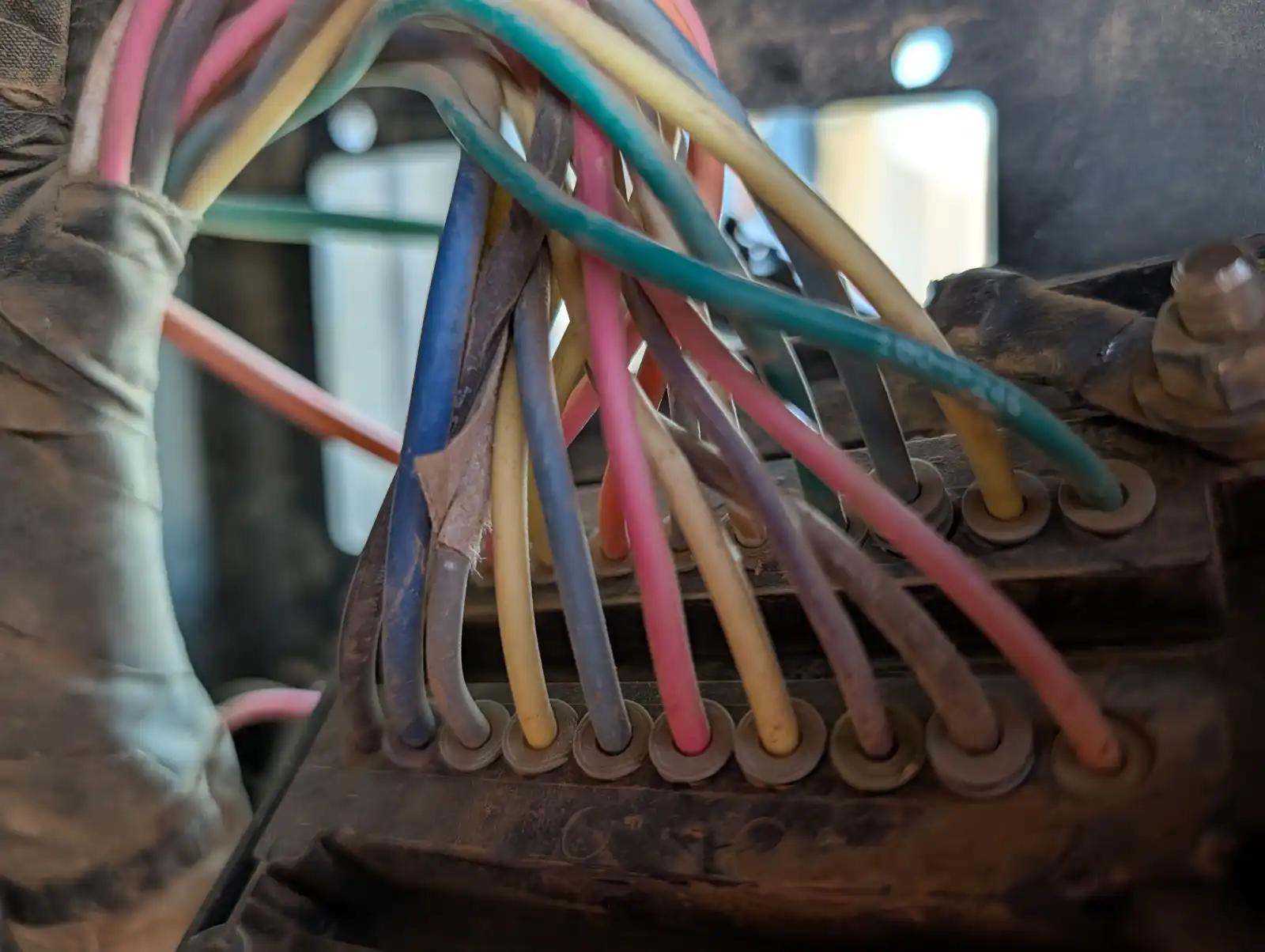 Multicolored equipment wiring during truck and heavy equipment service