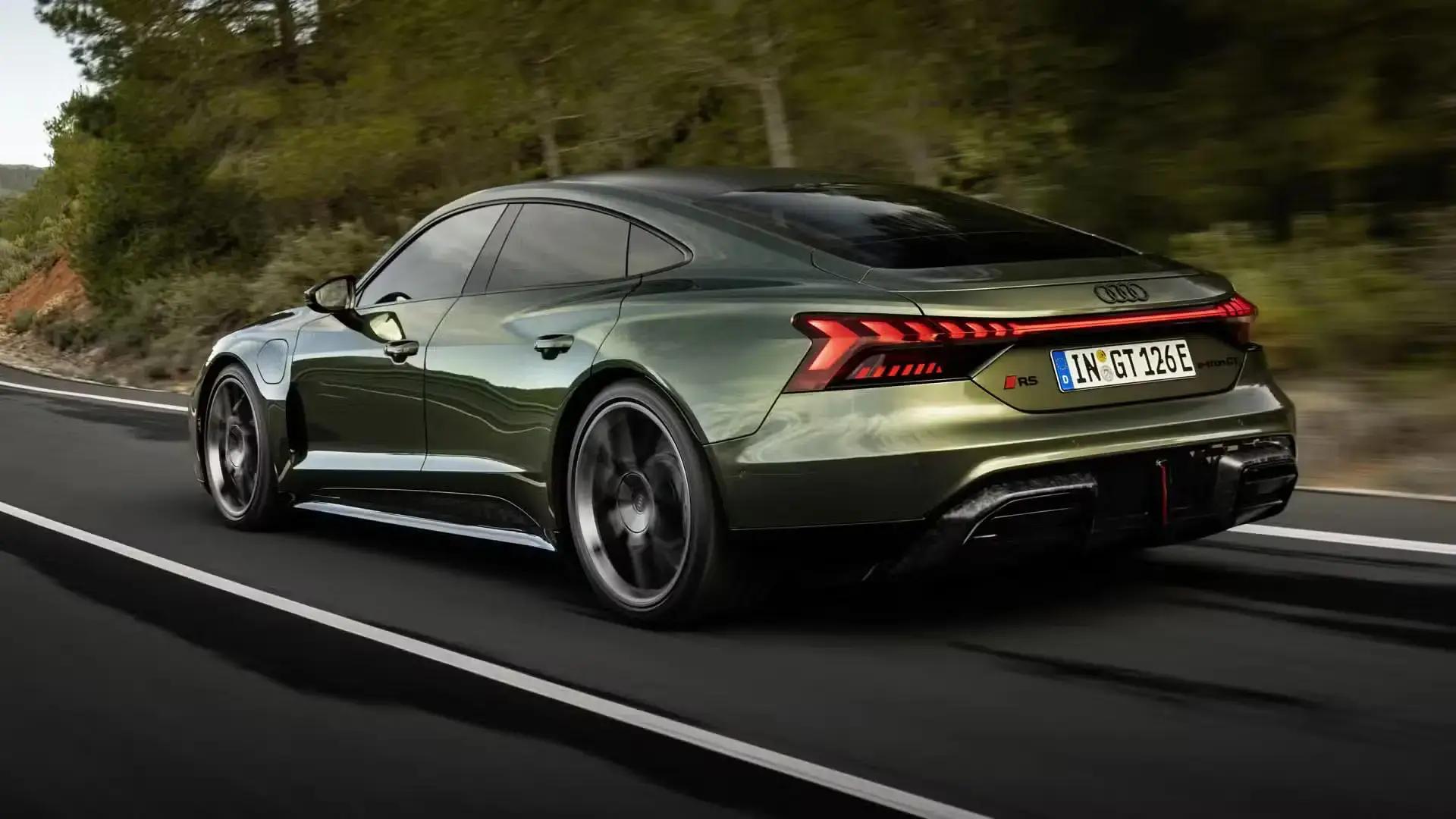 2025 Audi e-tron GT Revealed: Updated Specifications and Features