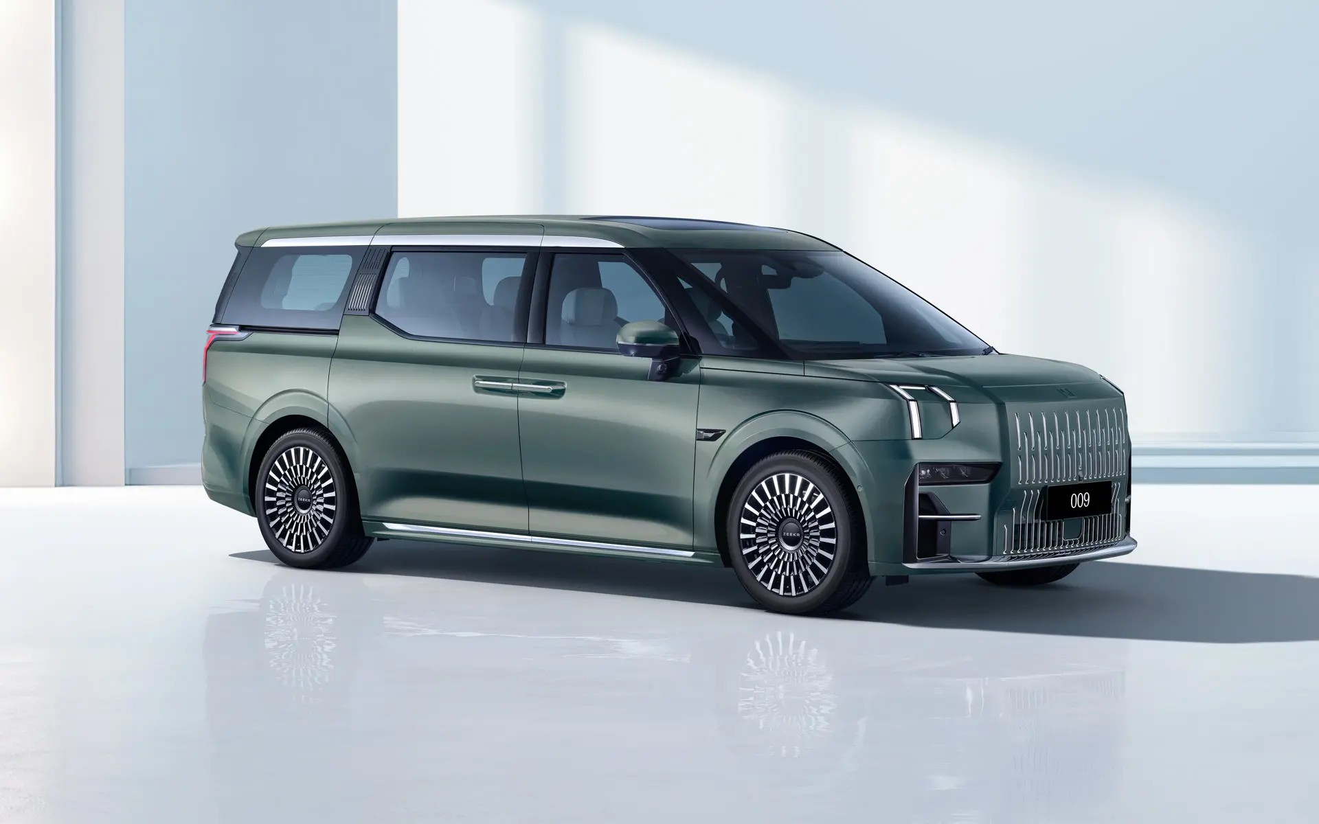 Zeekr 009: Pricing, Specs, and Australian Launch Details