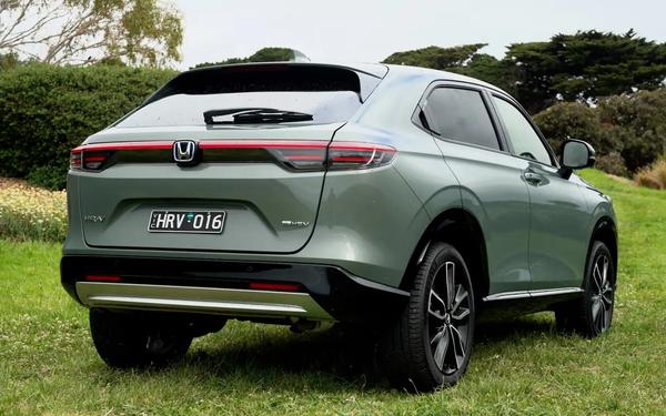 Nissan eyes partnership with Apple iPhone maker after Honda merger collapse