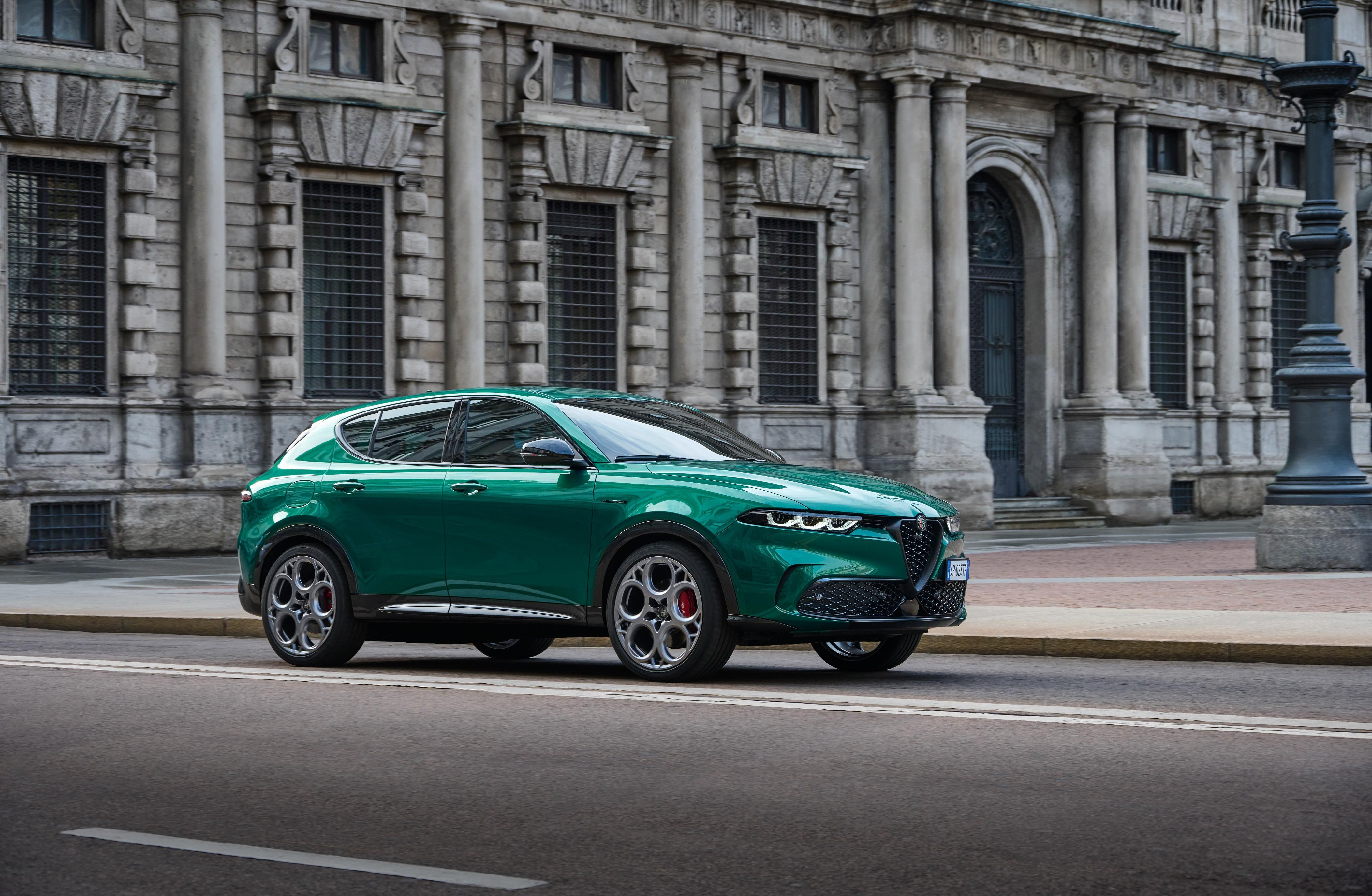 Alfa Romeo Launches Tonale Plug-In Hybrid Q4 with 60km Electric Range and 208kW Power Output