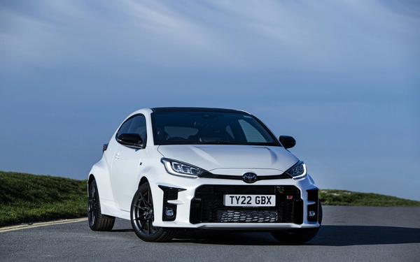 Toyota GR Yaris facelift further details leaked! 8-speed auto, interior changes and price increase.