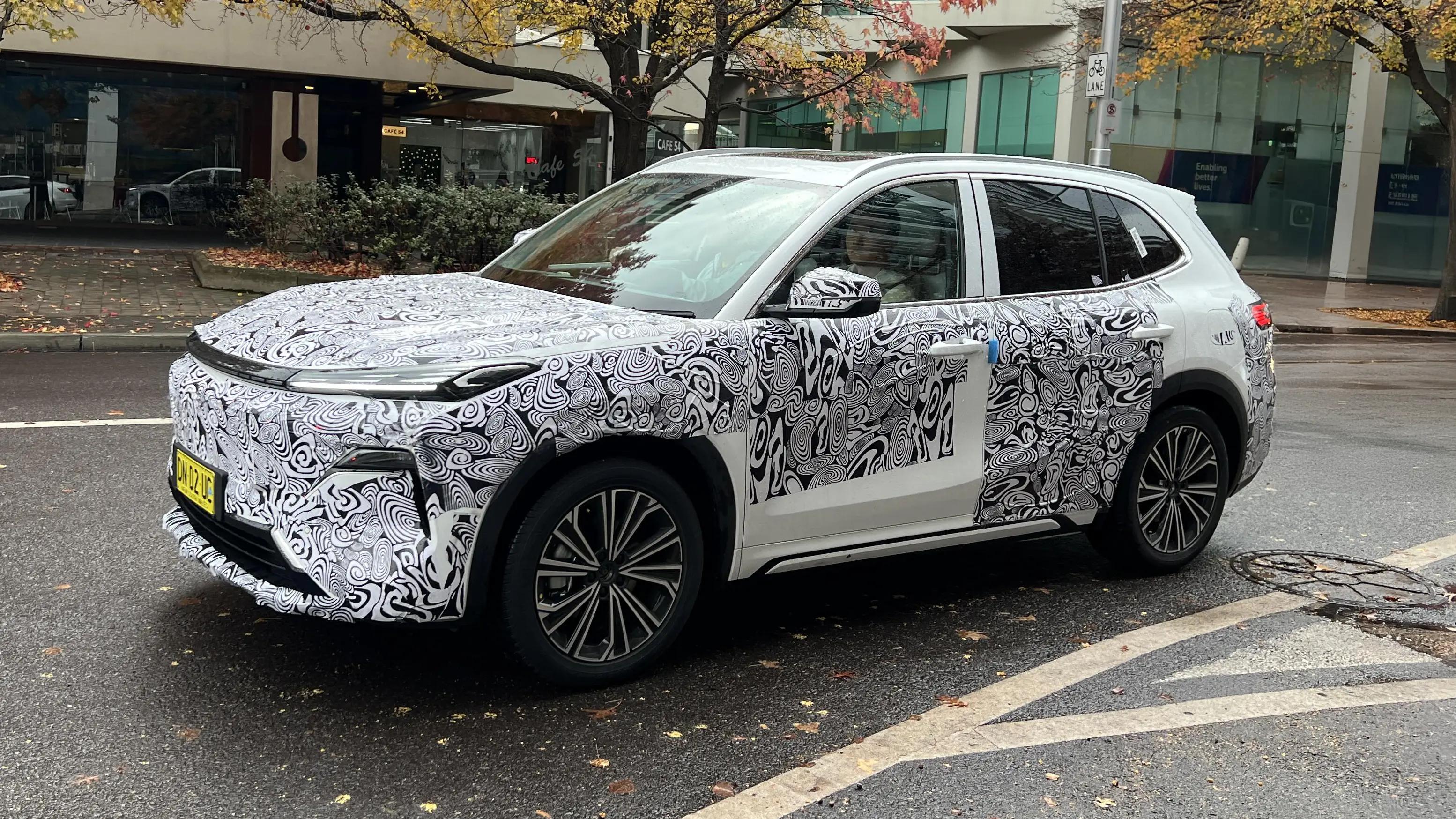 2025 Geely Galaxy Starship 7 PHEV spotted testing in Canberra ahead of potential Australian launch