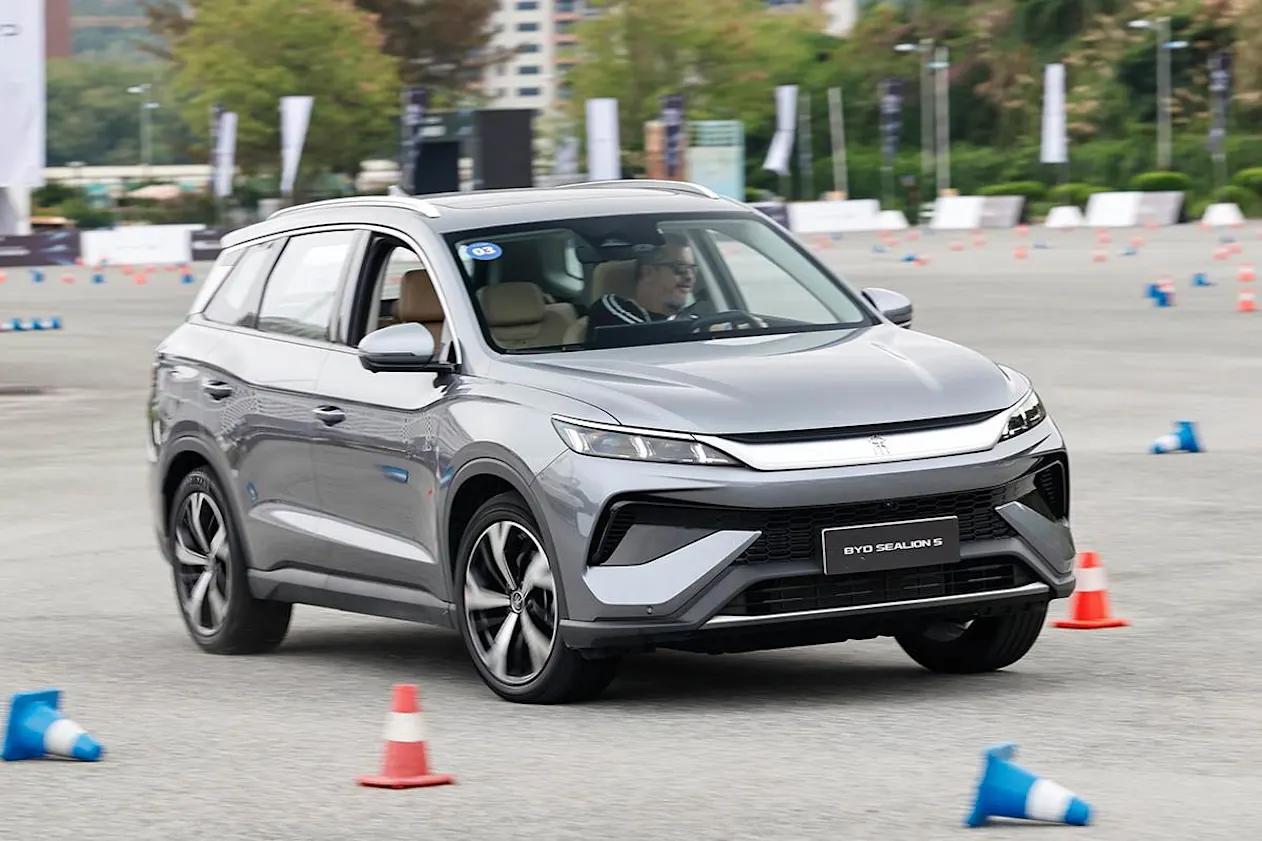 It's Official - BYD Sealion 5 and Sealion 8 Plug-In Hybrids Confirmed for Australia