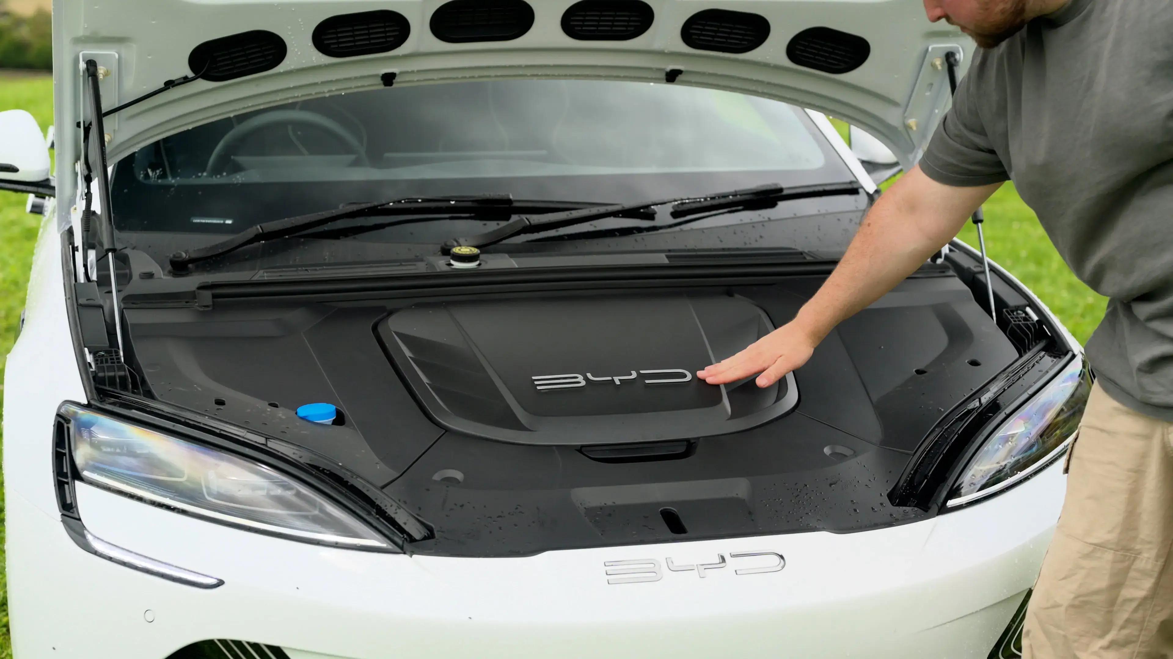 2024 BYD Blade Battery Update: Enhanced Efficiency and Extended Range Announced