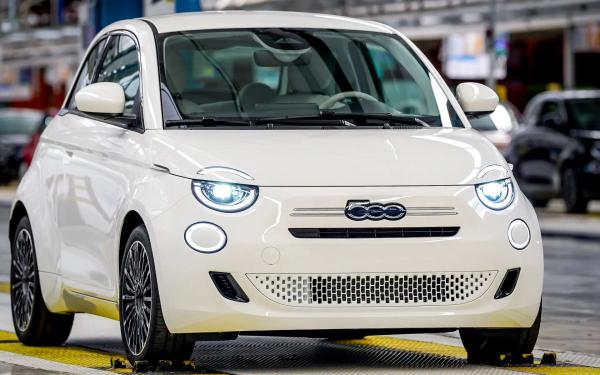 The Fiat 500 Hybrid’s Italian Homecoming