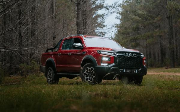 JAC Motors Launches Turbo Diesel T9 Ute in Australia