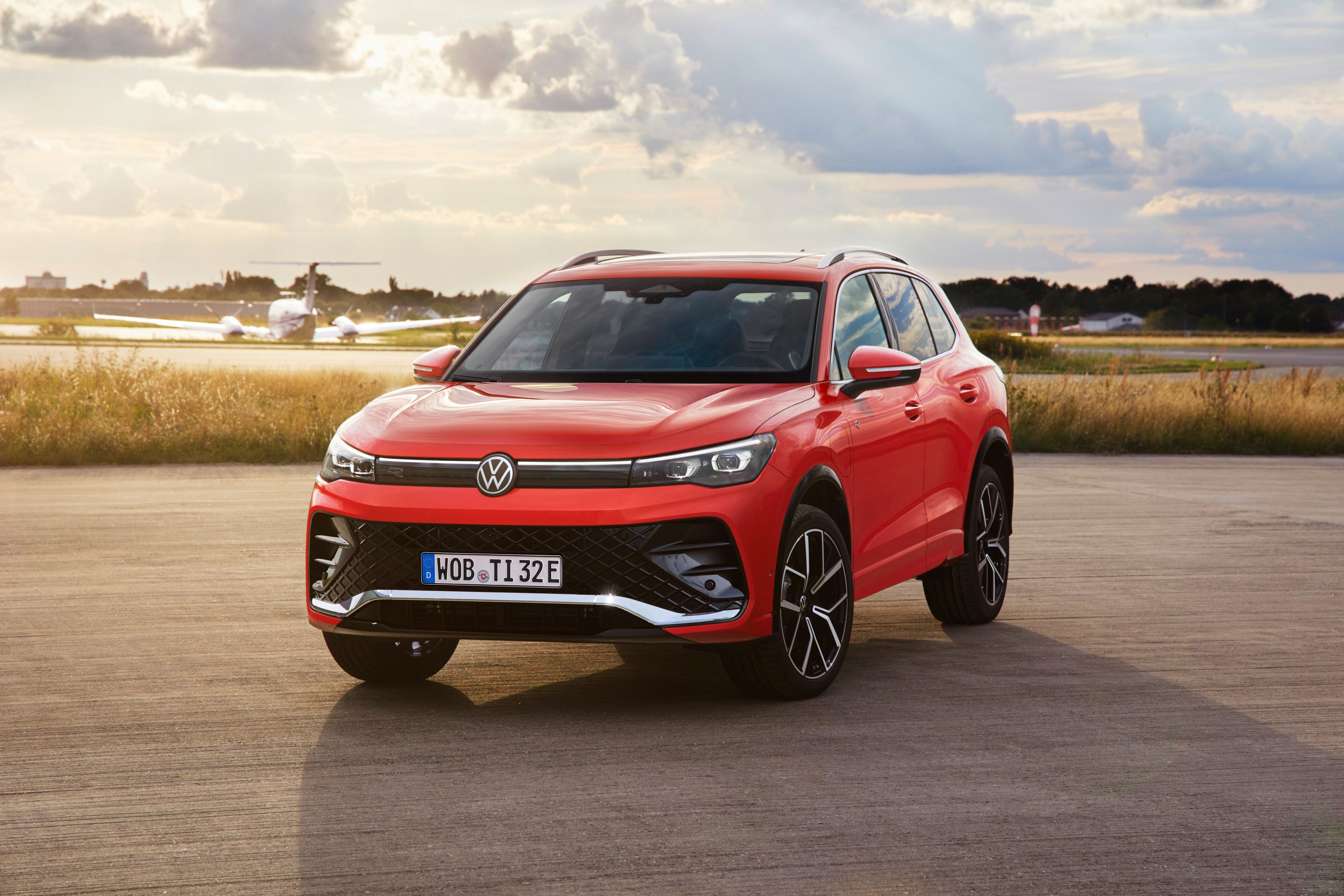 All-New 3rd Gen VW Tiguan Unveiled! Arriving in Early 2024