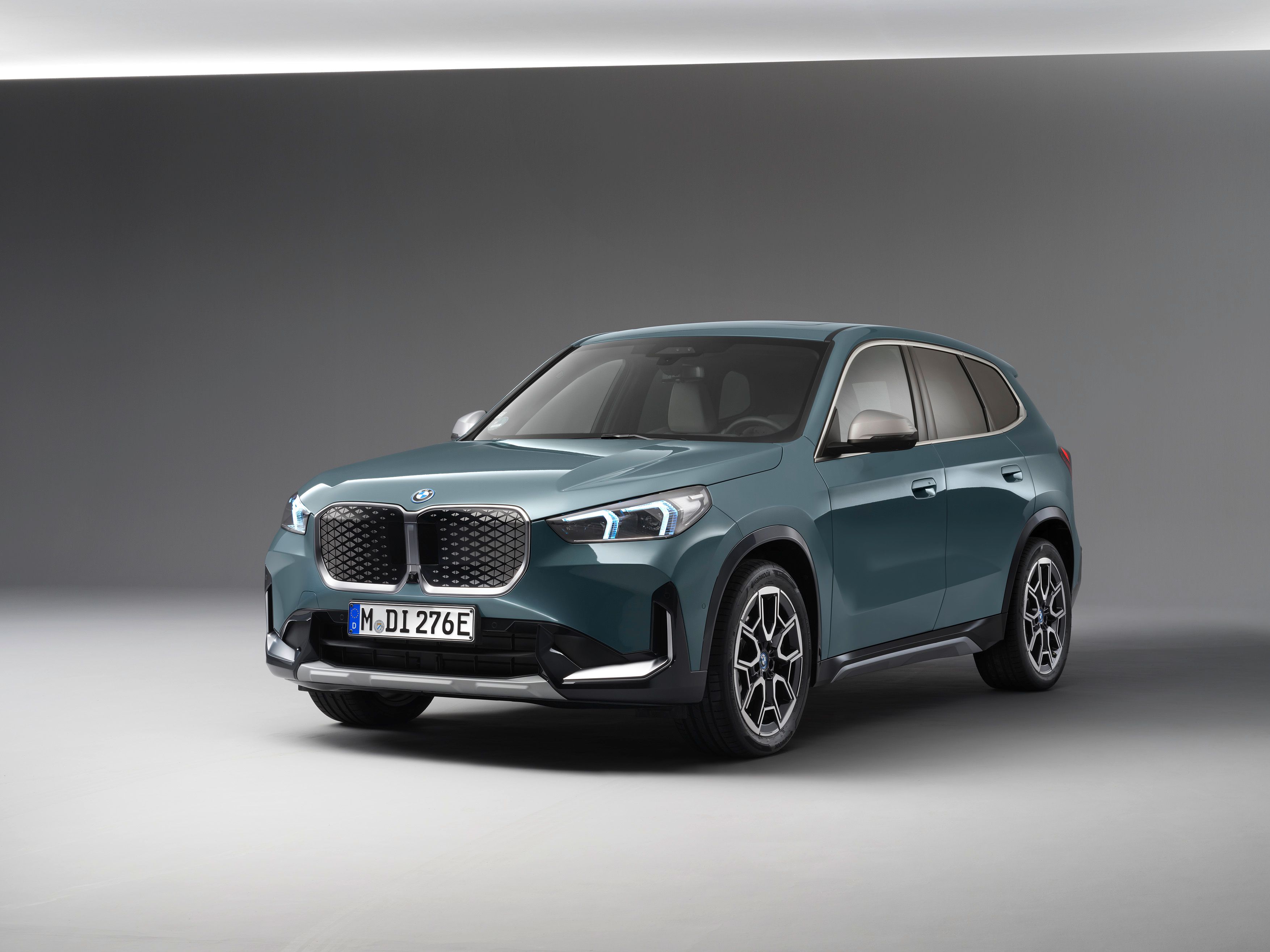 BMW Australia Introduces Three Competitively Priced Luxury EV Models Priced Below LCT Threshold