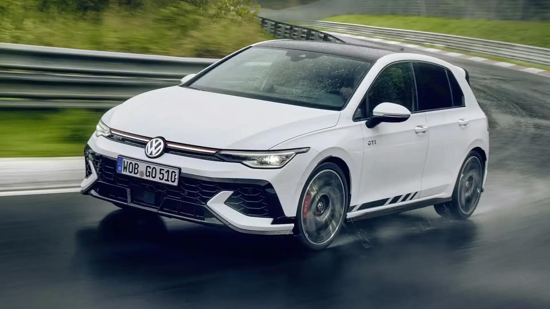 2025 Volkswagen Golf GTI Clubsport Unveils Enhanced Design and Performance