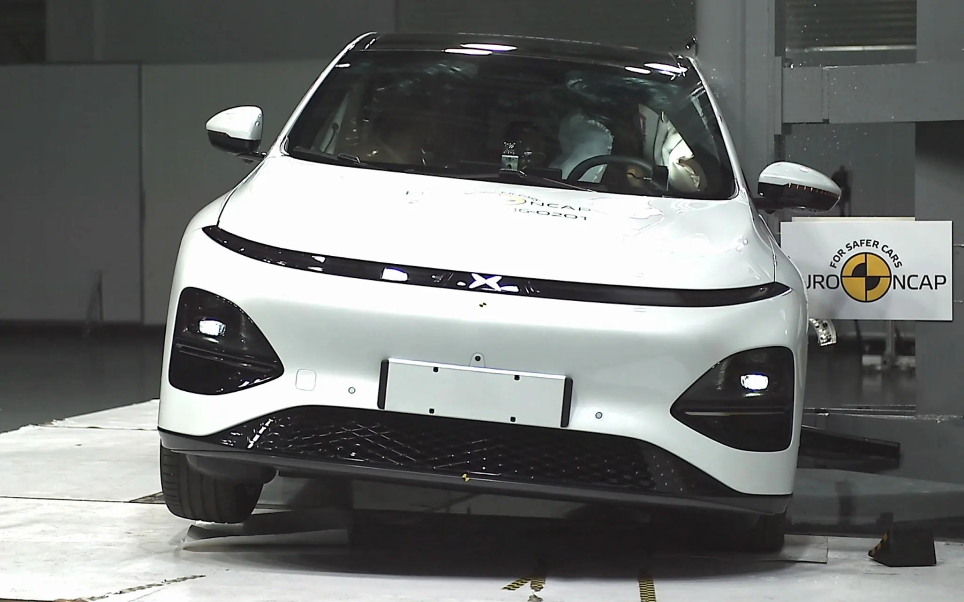 XPENG G6 Receives Five-Star Euro NCAP Safety Rating