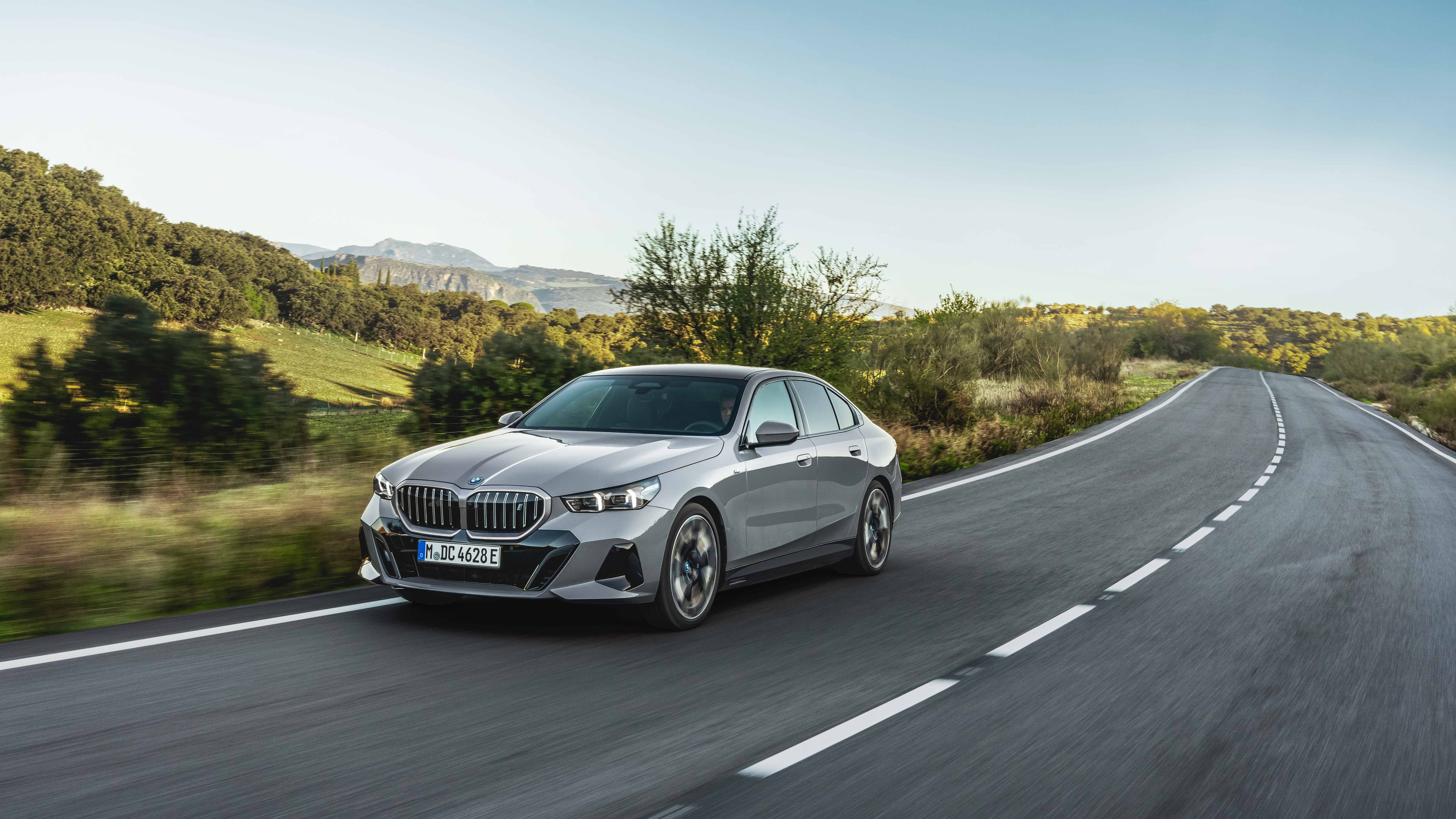 BMW Unveils Eighth Generation 5 Series Sedan Pricing, Specs and In-Car Gaming