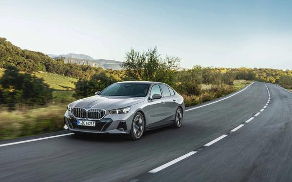 BMW Unveils Eighth Generation 5 Series Sedan Pricing, Specs and In-Car Gaming