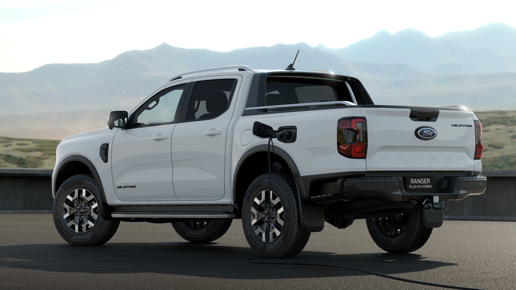 Ford Ranger Goes Electric for 2025! Ranger PHEV Unveiled