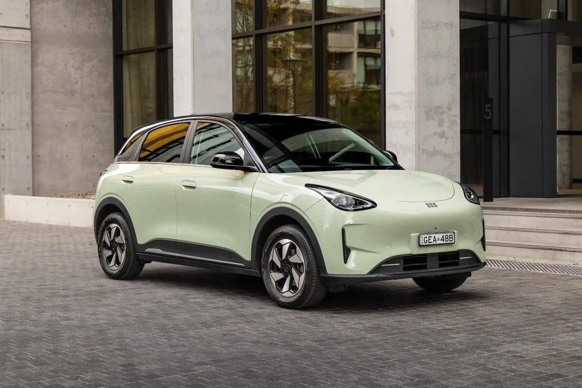 Geely EX2