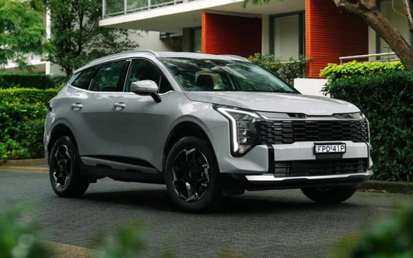 2026 Kia Sportage Facelift Price and Specs: Hybrid AWD Variants and Feature Updates Confirmed