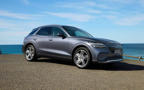 2025 Genesis Electrified GV70 Price and Specs