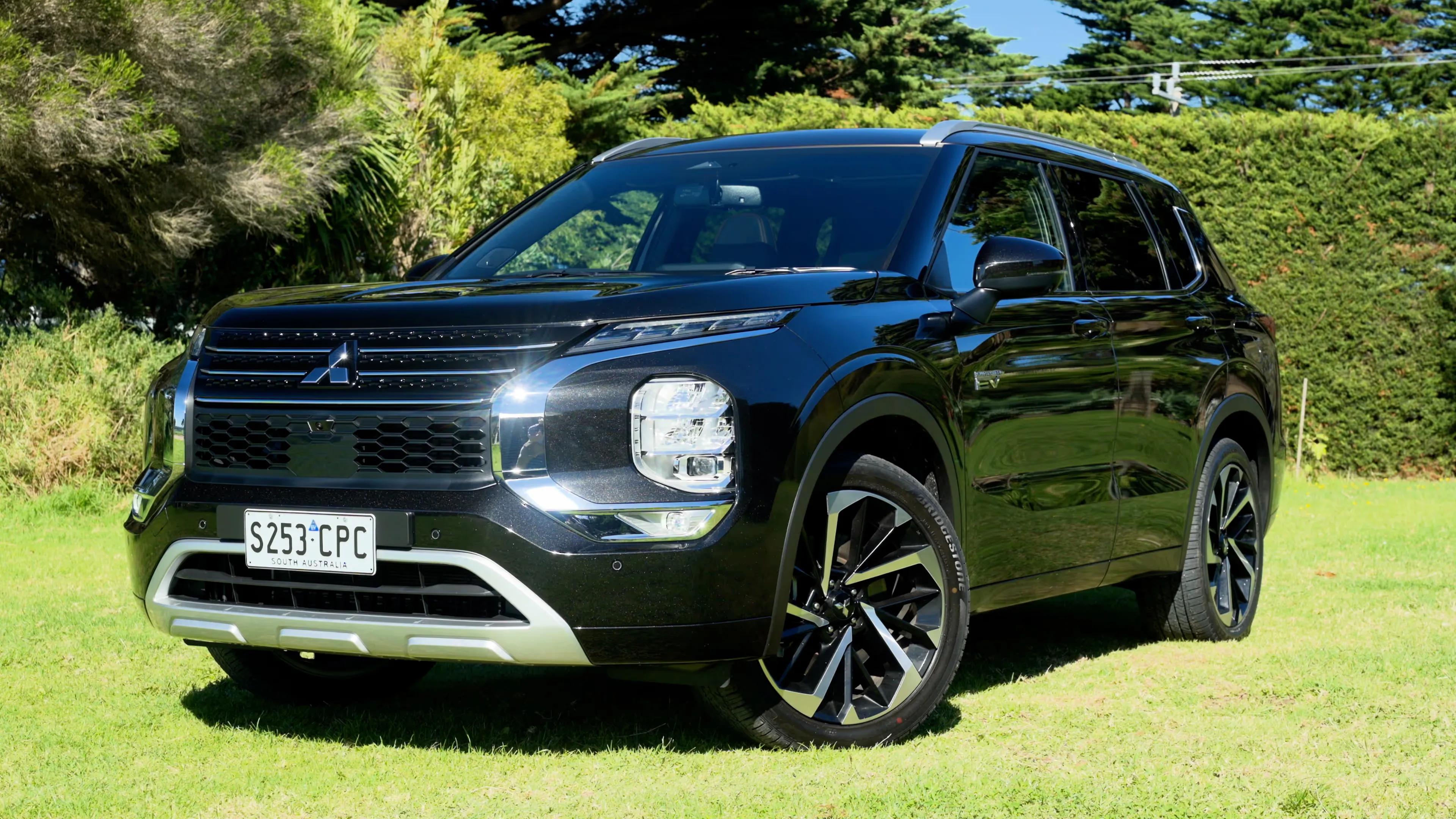 2023 Mitsubishi Outlander PHEV Exceed Tourer Review