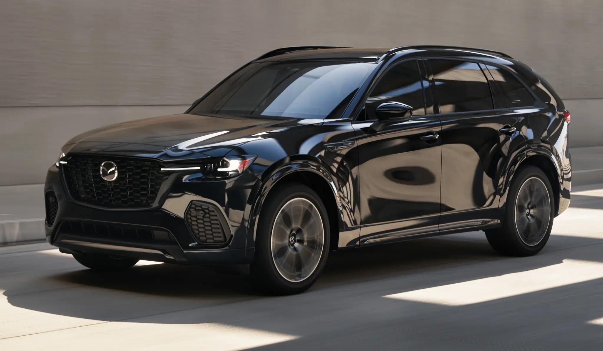 Mazda's 2025 CX-70 Launch in Australia: A New Contender in the Six-Cylinder SUV Market