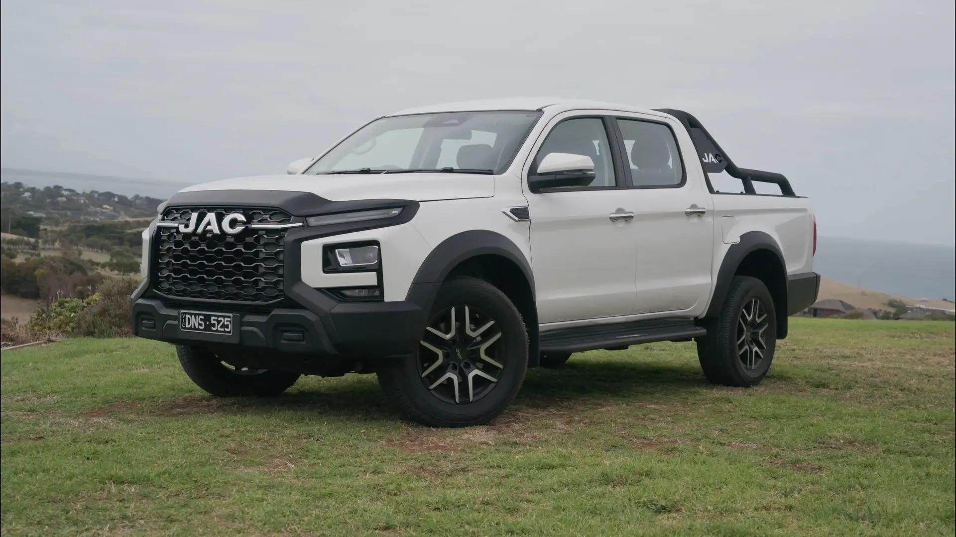 2025 JAC T9 Oasis Review