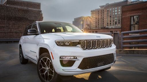All New 2-Row Jeep Grand Cherokee Has Landed