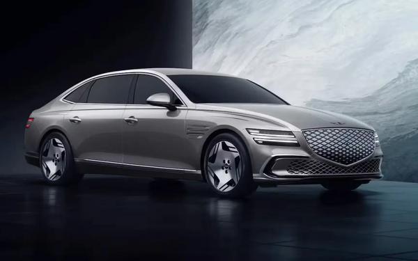 2025 Genesis G80 Features New Range and Extended Body