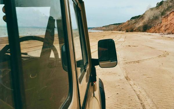 Calls to Ban Beach 4WD Driving Following Study