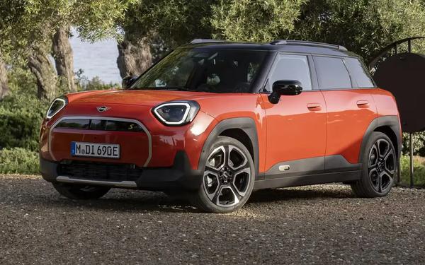 Mini Aceman Electric SUV Scheduled for Q4 2024 Release in Australia