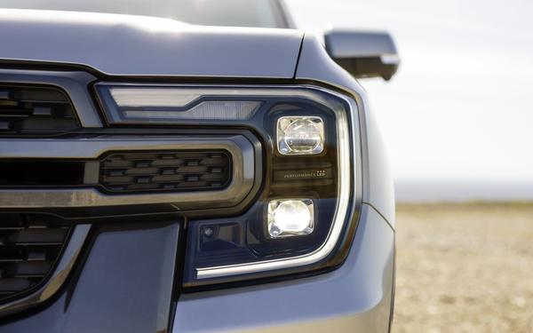 Ford Ranger Dethrones Toyota HiLux in 2023 Australian Sales Battle