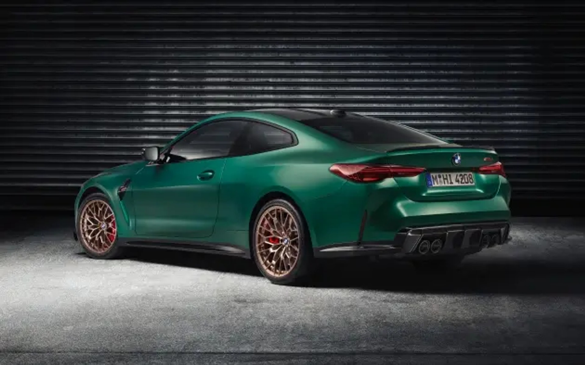 2024 BMW M4 CS Price and Specs: Enhanced Performance, Advanced Design Features