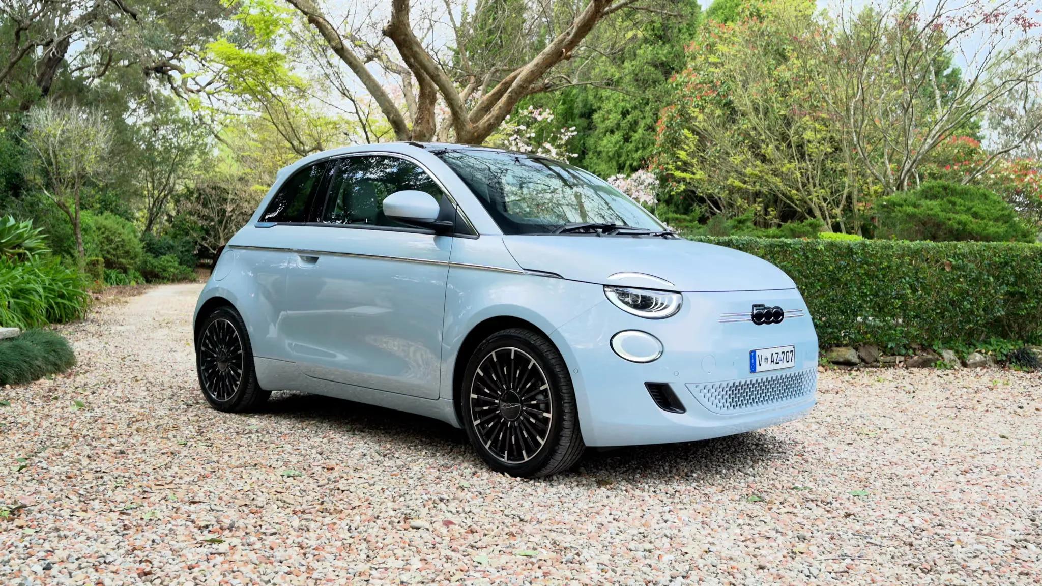 2024 Fiat 500e Review