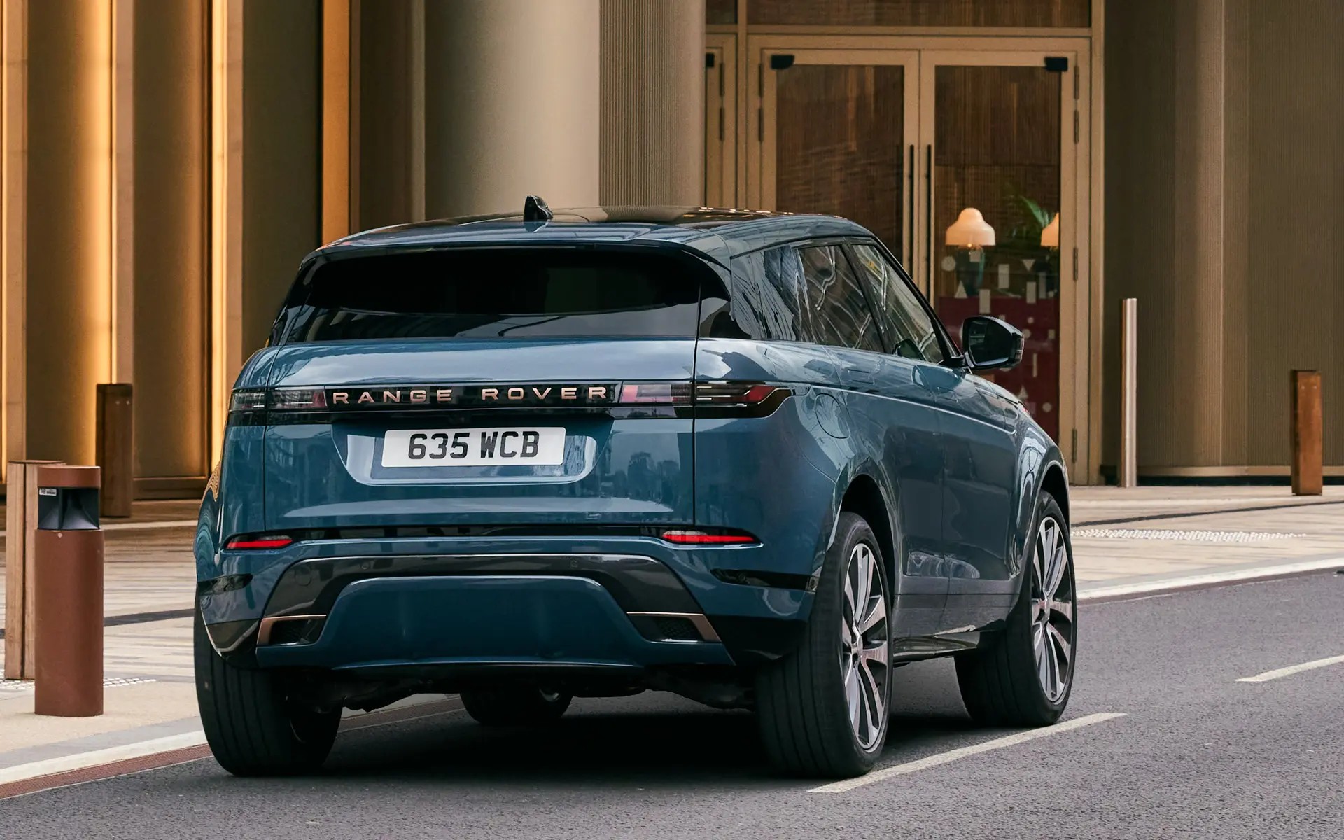 Car makers stopping shipments to the US amid tariff trouble as Aussie dollar falls