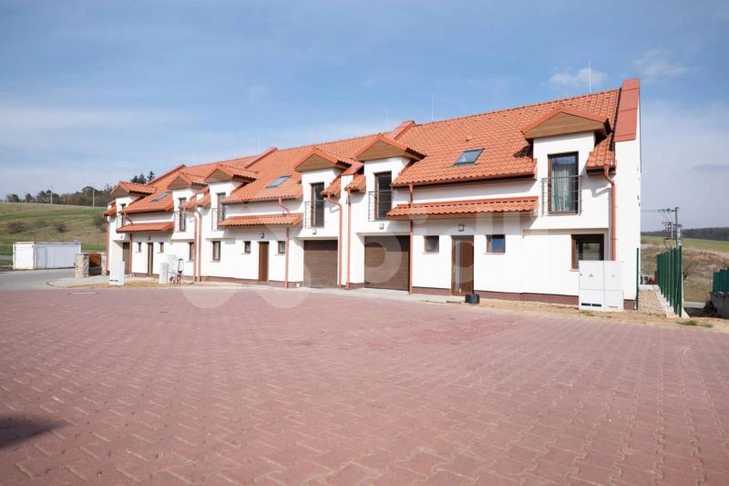 Prodej rodinného domu - Březina
