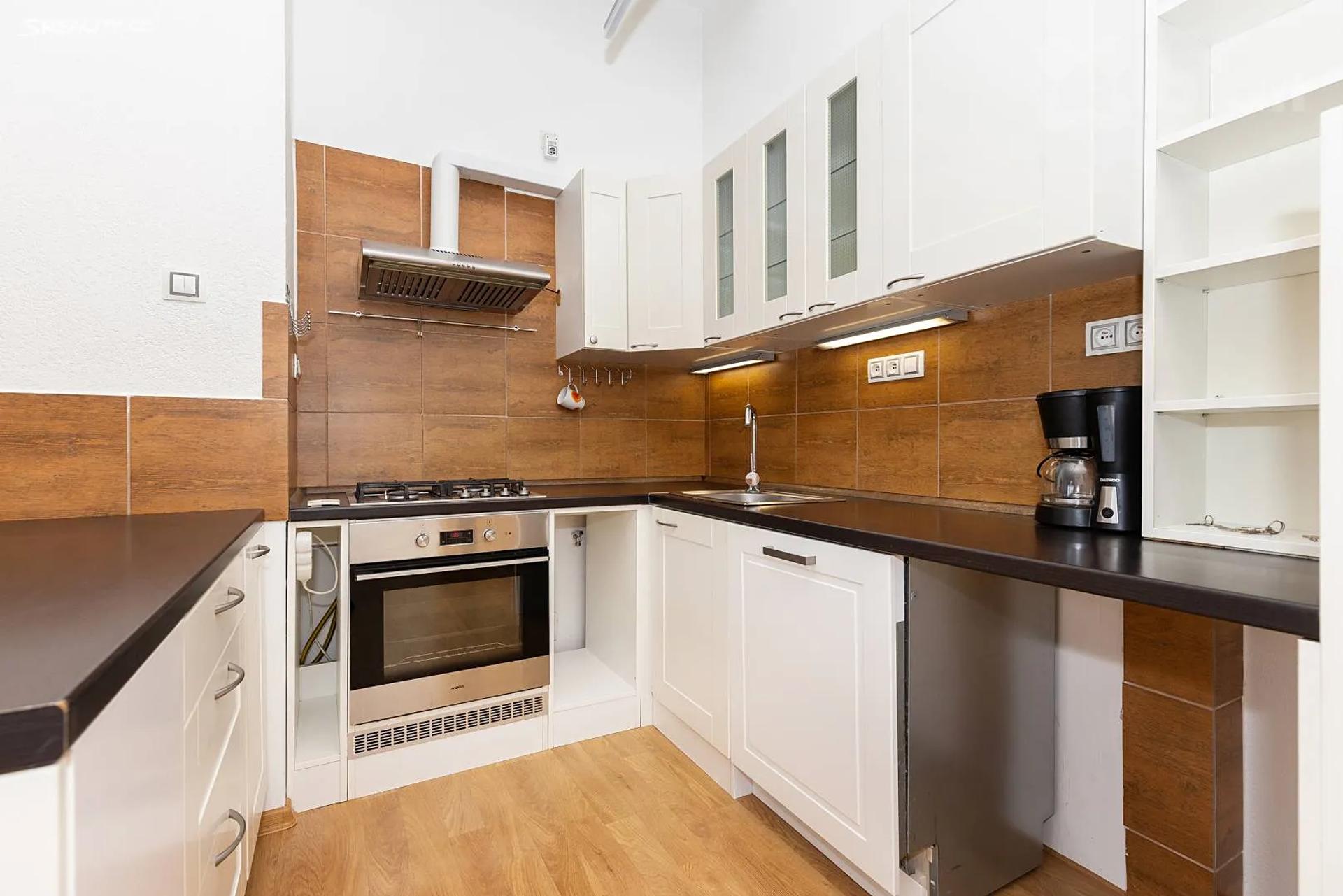 Pronájem bytu 2+kk 53 m²