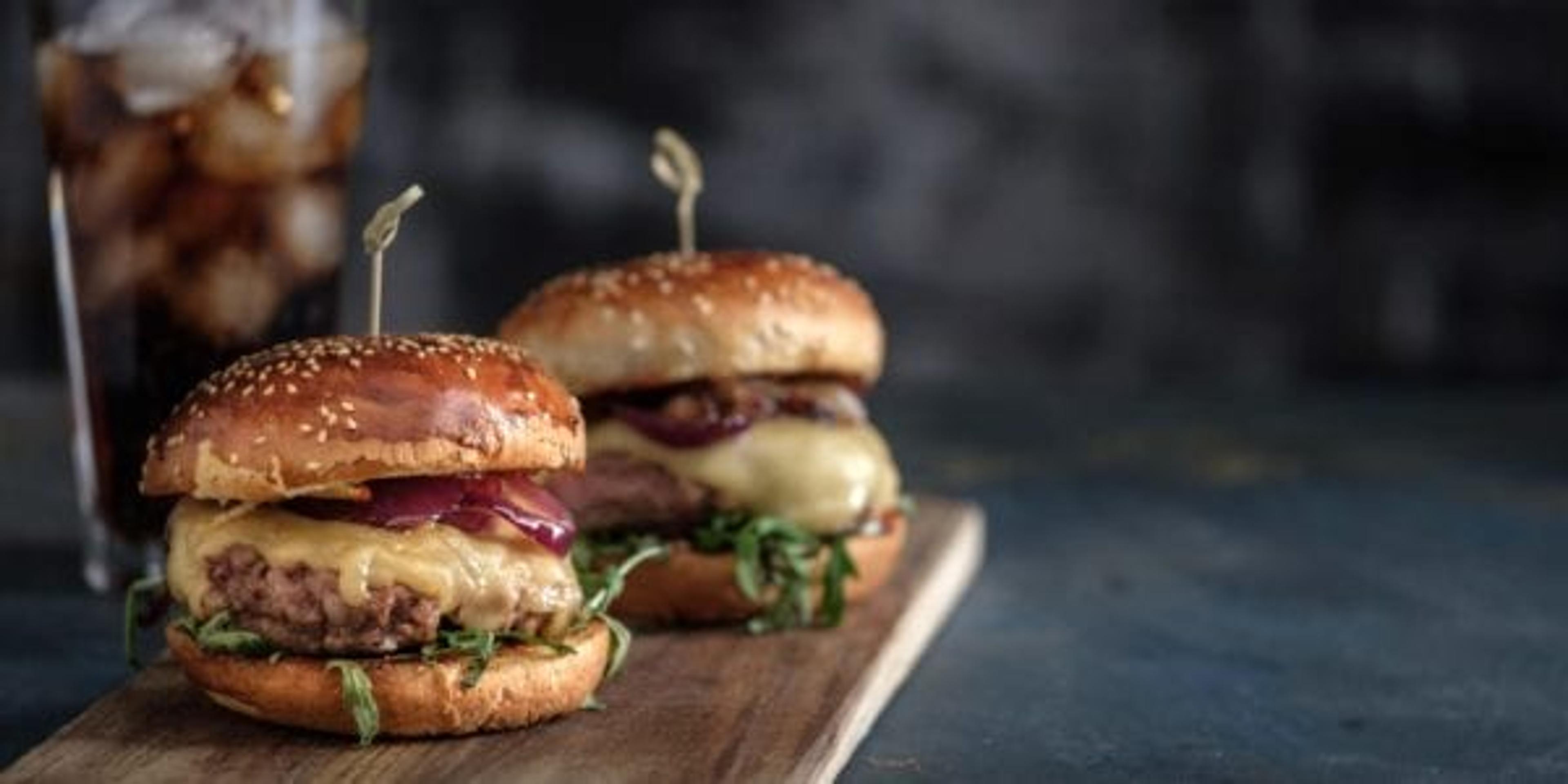 Grilled burger sliders