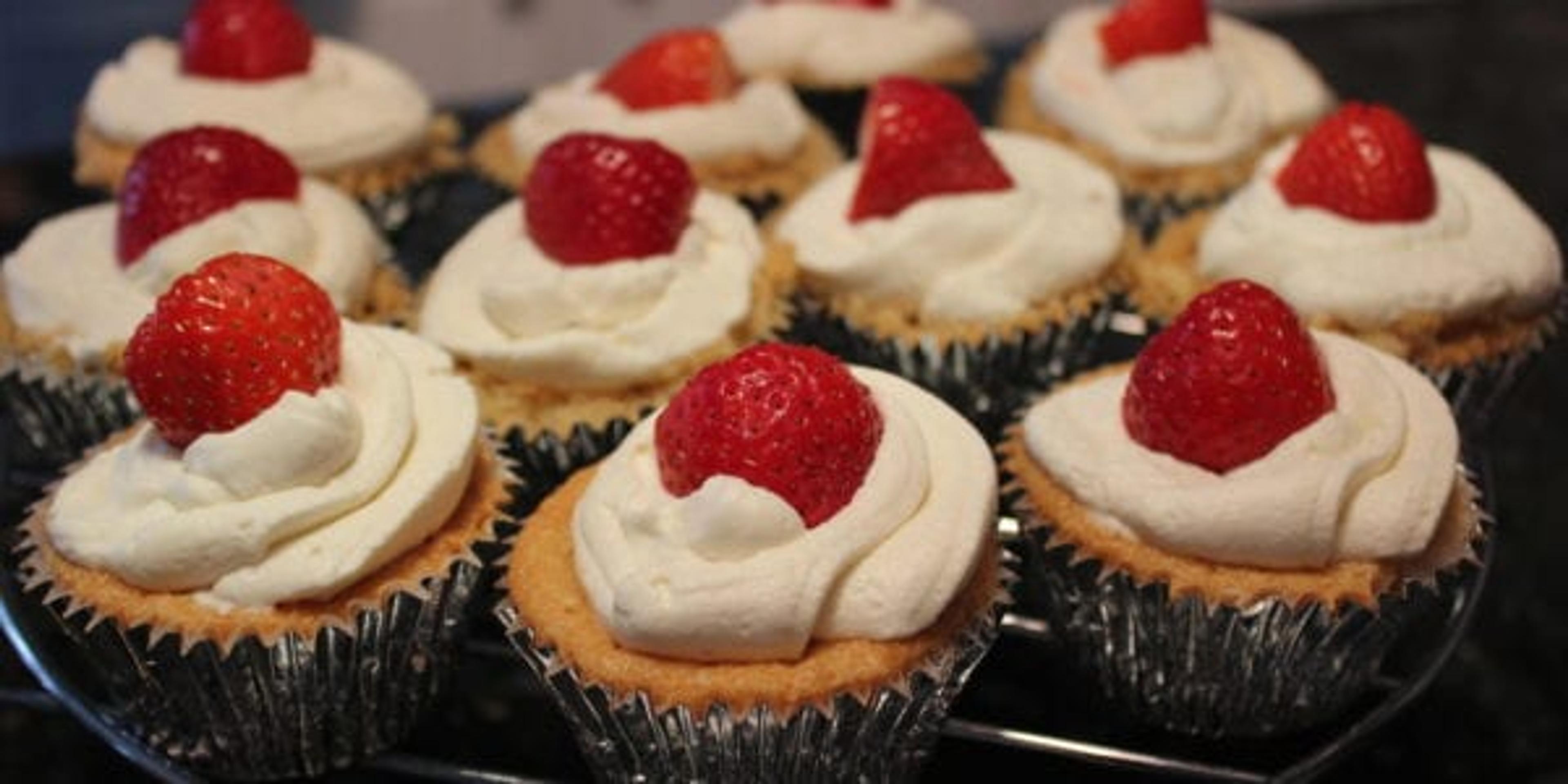 strawberry shortcake cupcakes