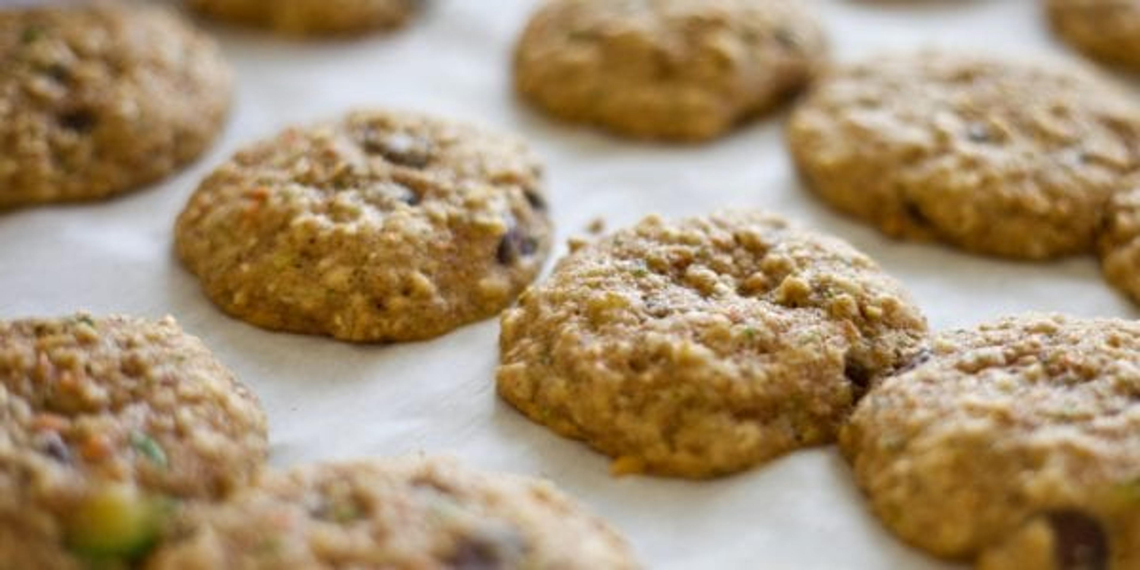 cookies on cookie sheet
