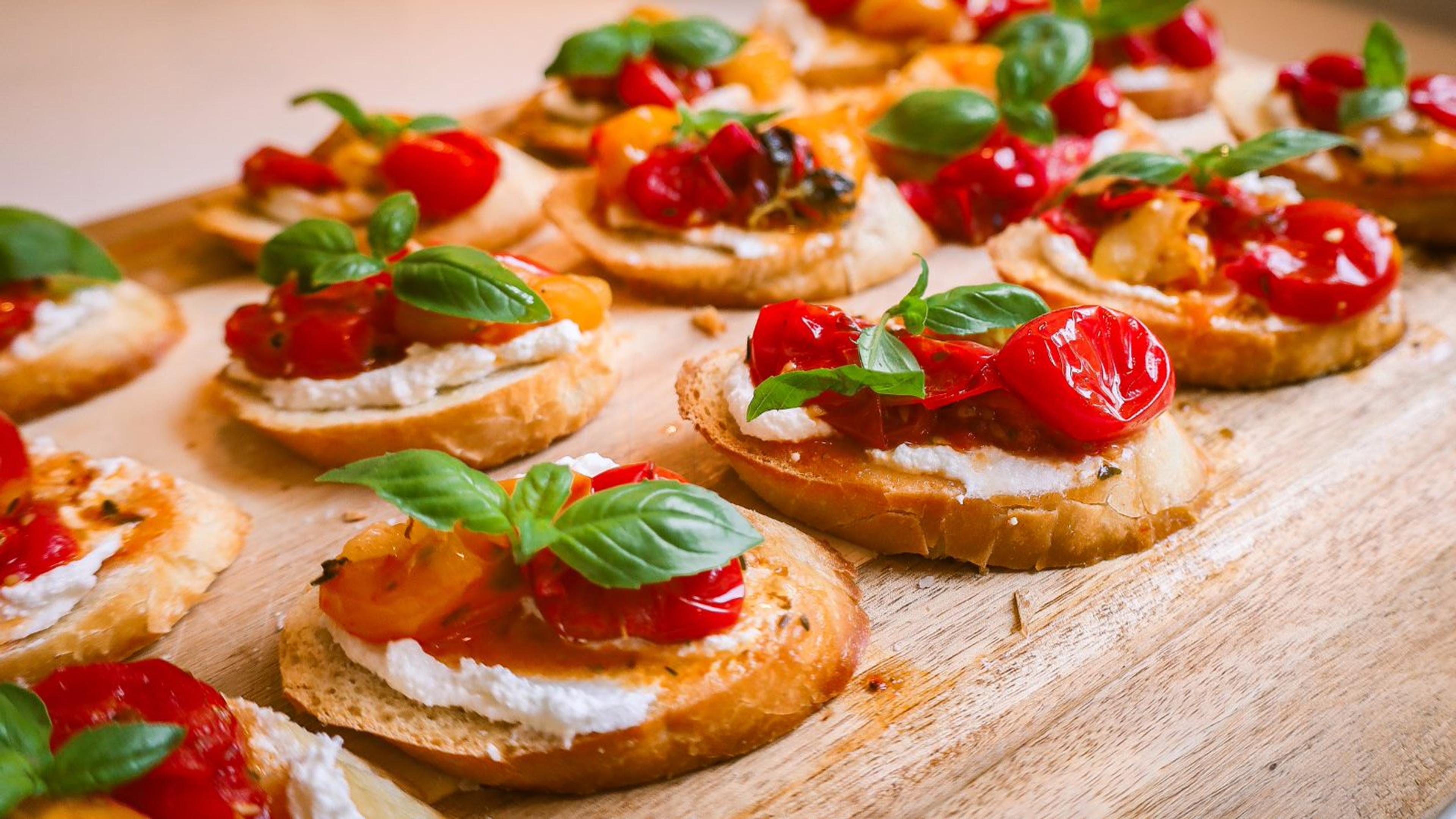 Roasted Tomato Ricotta Crostini