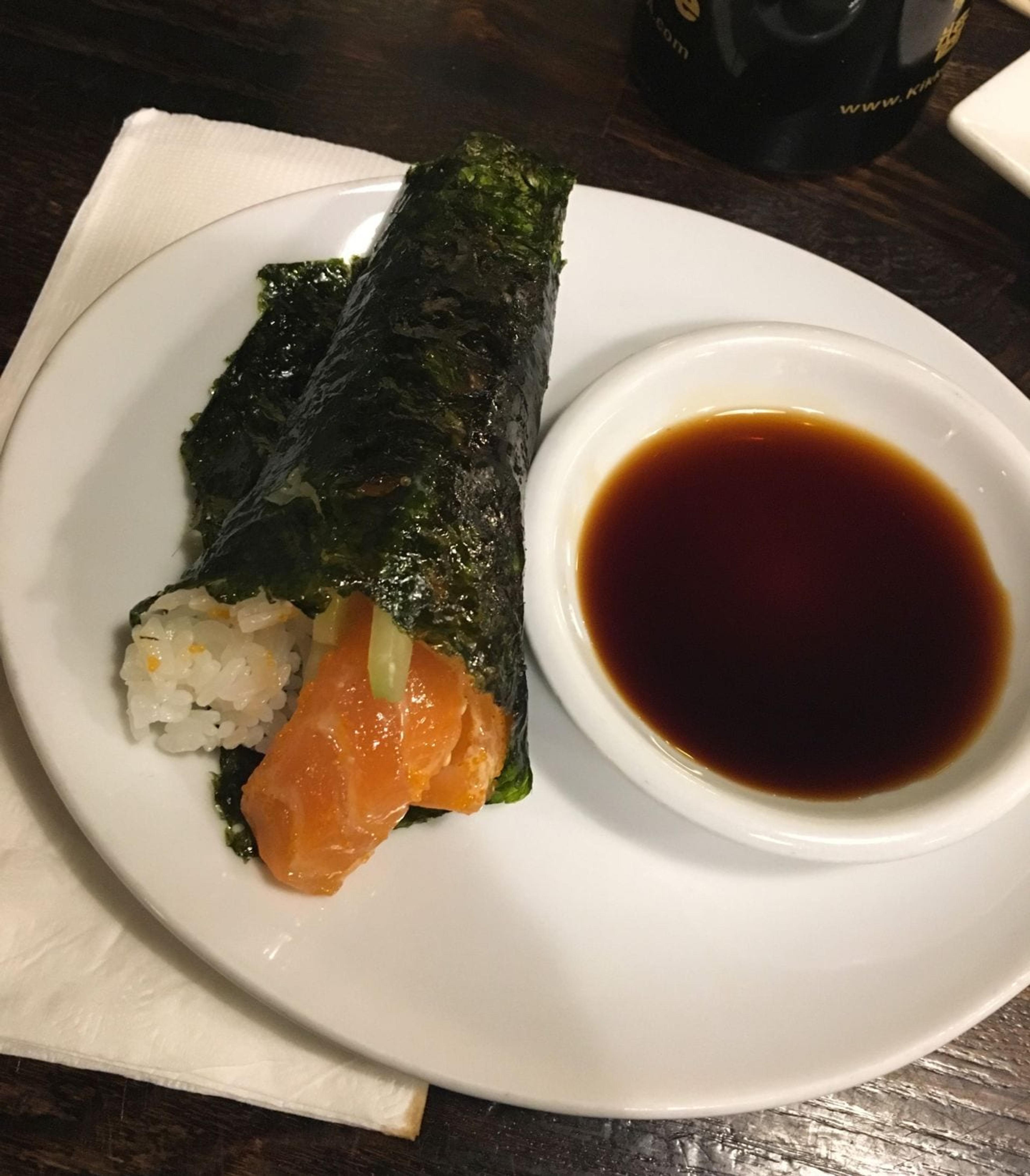 sushi handroll