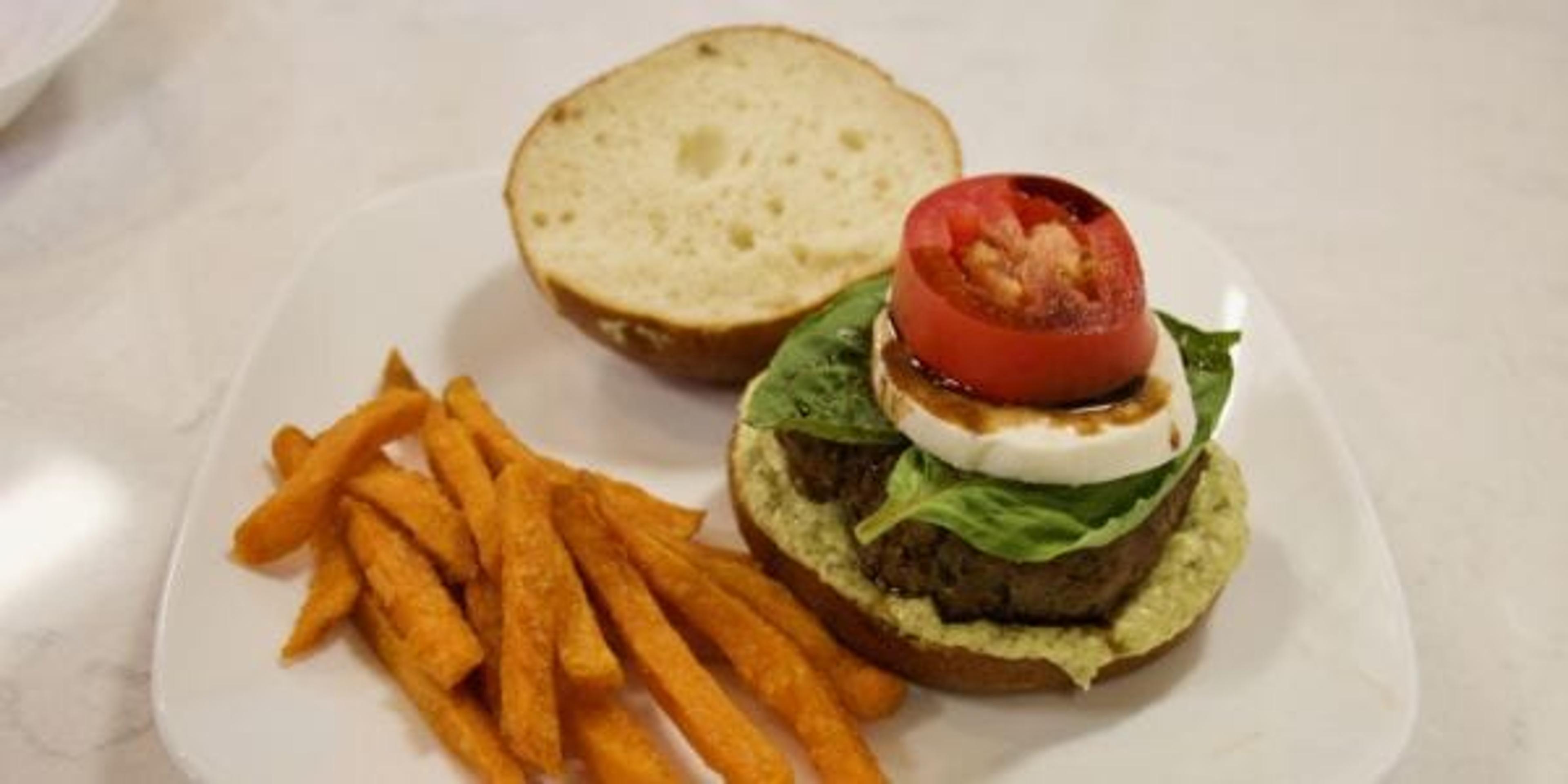 Caprese Burger with Artichoke Pesto