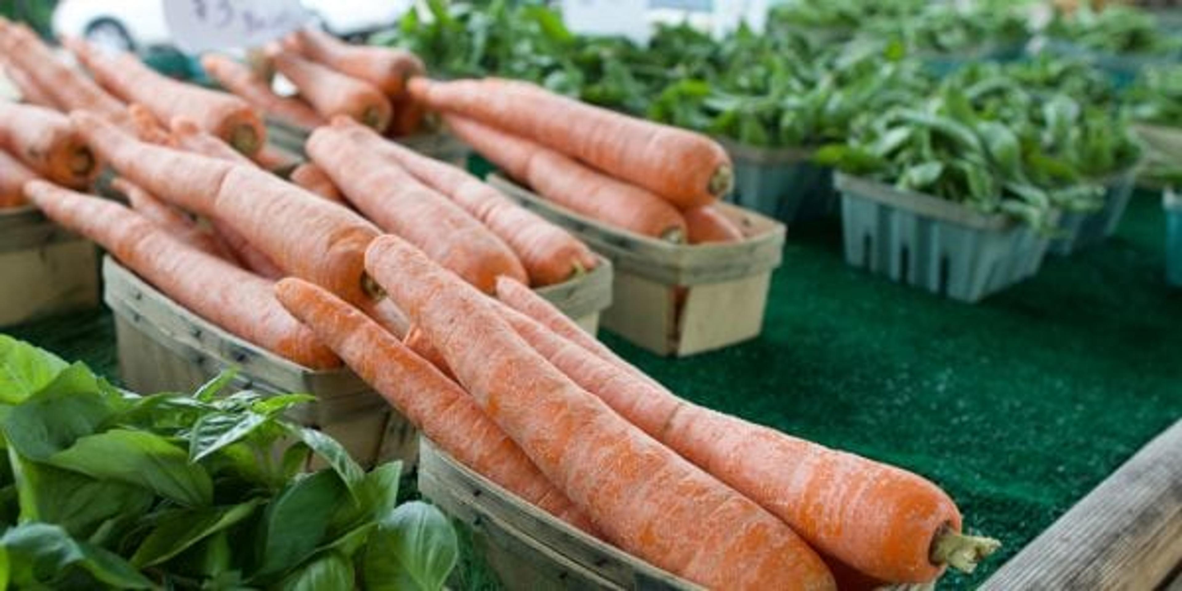 Michigan carrots and other produce